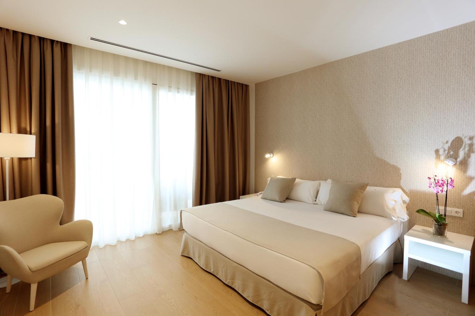 Aparthotel Albufera Alfafar Bagian luar foto