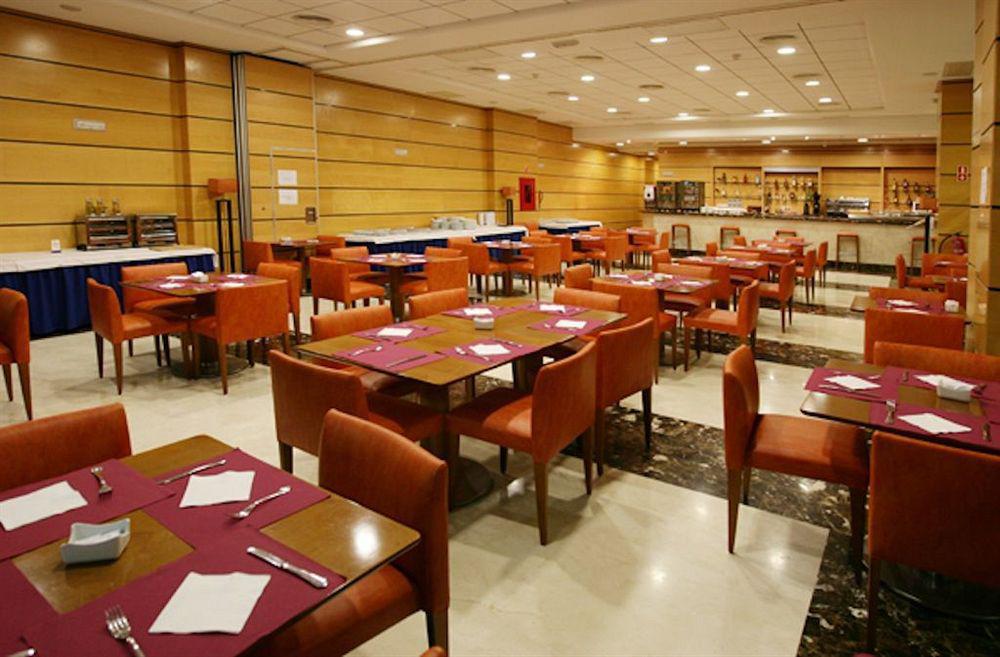 Aparthotel Albufera Alfafar Restoran foto